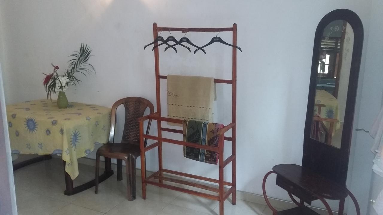 Ameesha Guesthouse Unawatuna Exterior foto